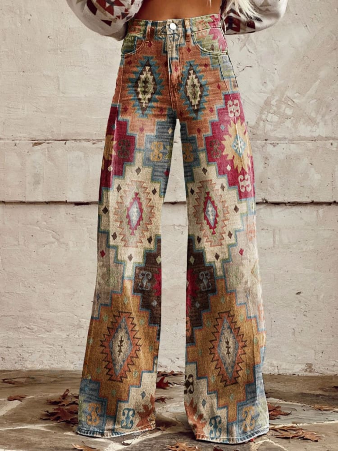 LÉA | Stylish and Modern Retro Chevron Pants