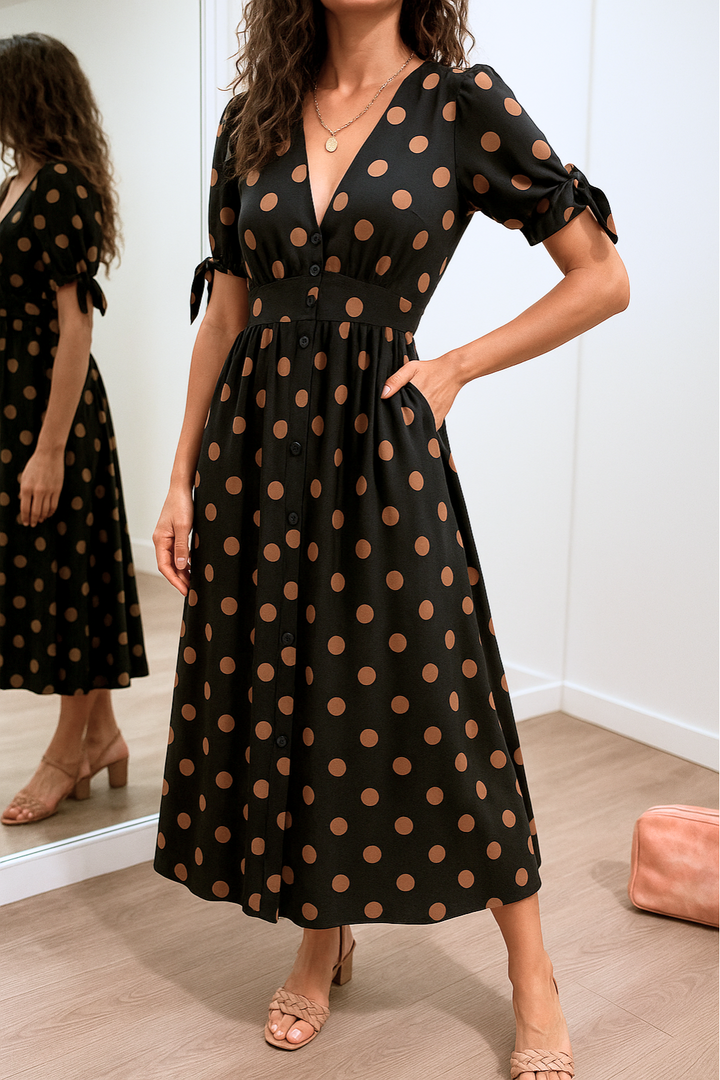 Kelly – Elegant Polka Dot Dress