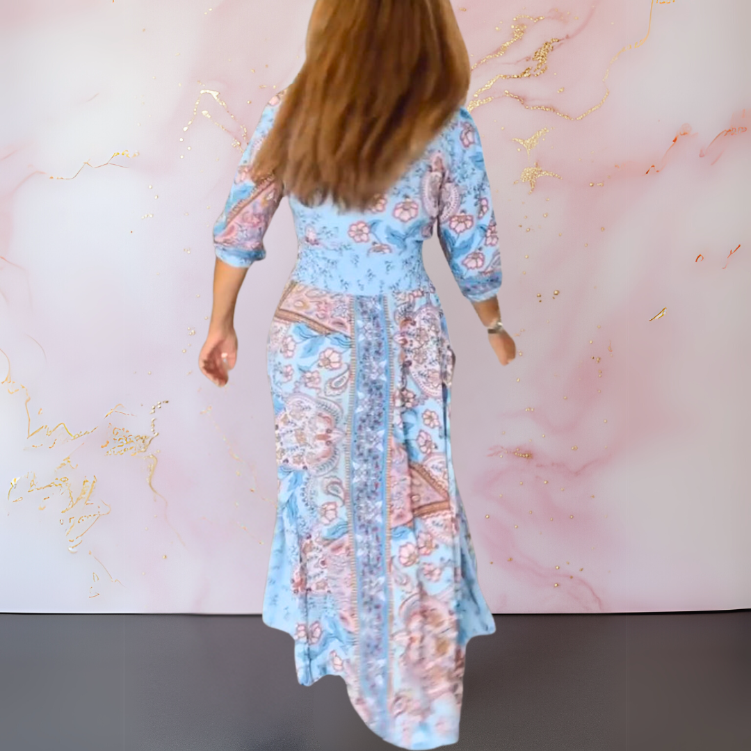 Lívia – Elegant Dress with V-Neckline