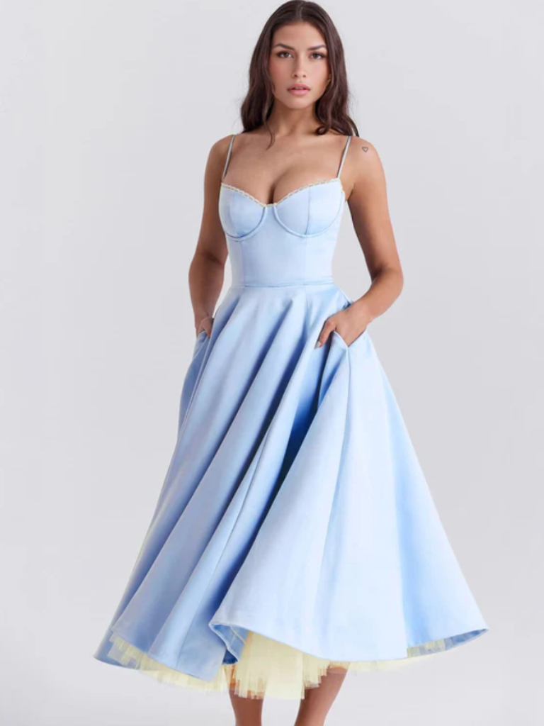 ELEGANT PROM DRESS