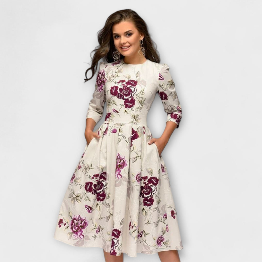 Carolina - Elegant knee-length dress
