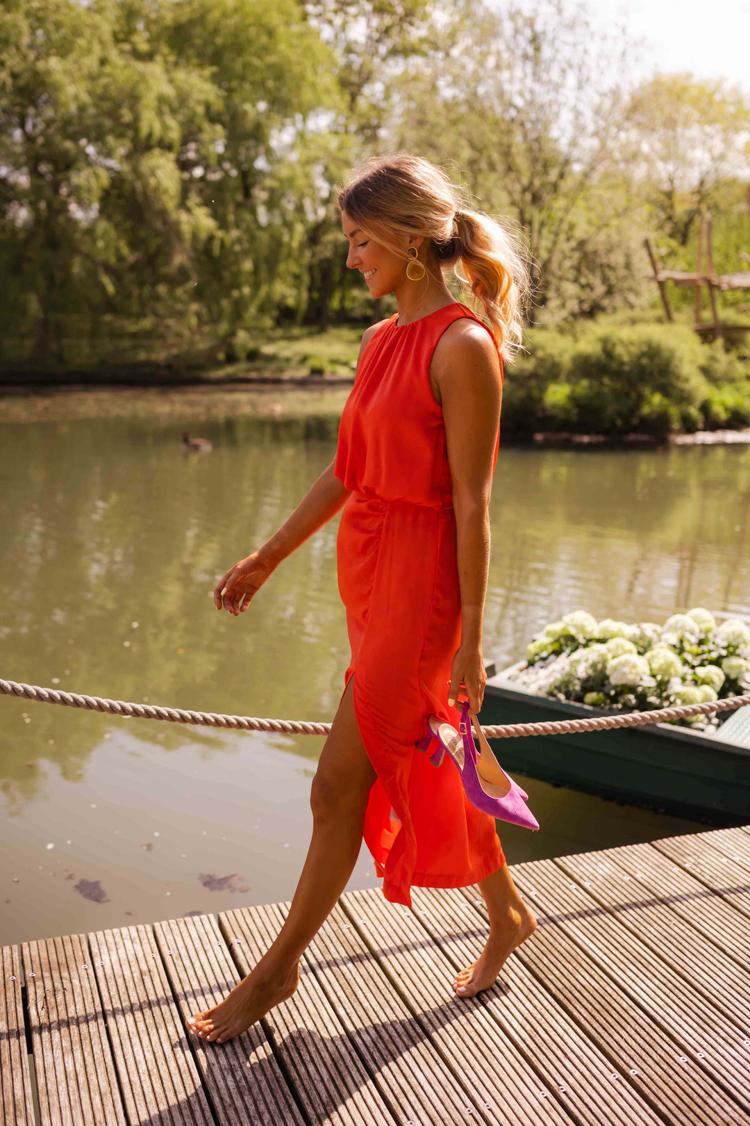 Yasmin – Elegant Midi Dress