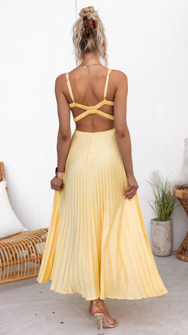 Noella - Elegant Pleated Long Dress with V-Neckline