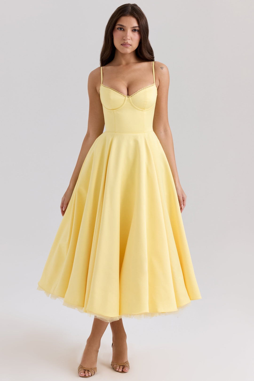 Cynthia - Elegant Tulle Midi Dress